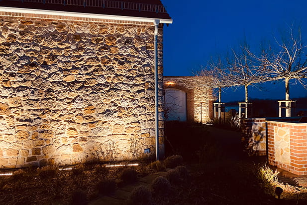 Gemütliche Stimmung durch LED-Außenbeleuchtung – Licht von Klein Beispiel 6