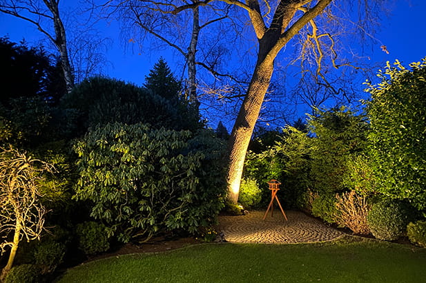 LED-Gartenbeleuchtung für ein besonderes Ambiente – individuelles Lichtdesign Beispiel 11