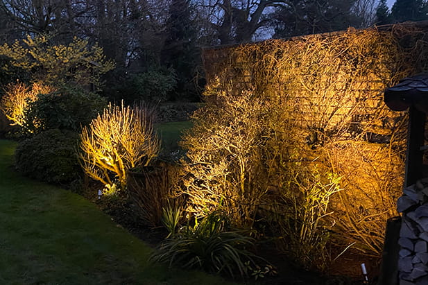 Beleuchtungskonzept für exklusive Gartenanlagen – stimmungsvolles Licht Beispiel 8