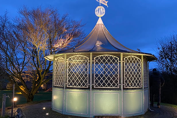 Atmosphäre schaffen mit moderner LED-Gartenbeleuchtung – Beispiel 9