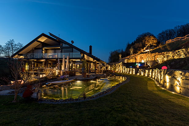 LED-Gartenbeleuchtung Lindlar – mediterrane Atmosphäre für Außenbereiche