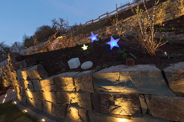 LED-Gartenbeleuchtung Lindlar – modernes Lichtdesign mit mediterranem Charme