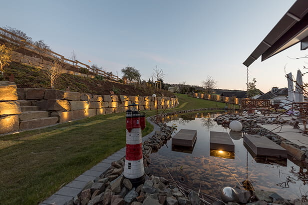 Stilvolle Gartenbeleuchtung Lindlar – mediterrane Atmosphäre mit LED-Licht