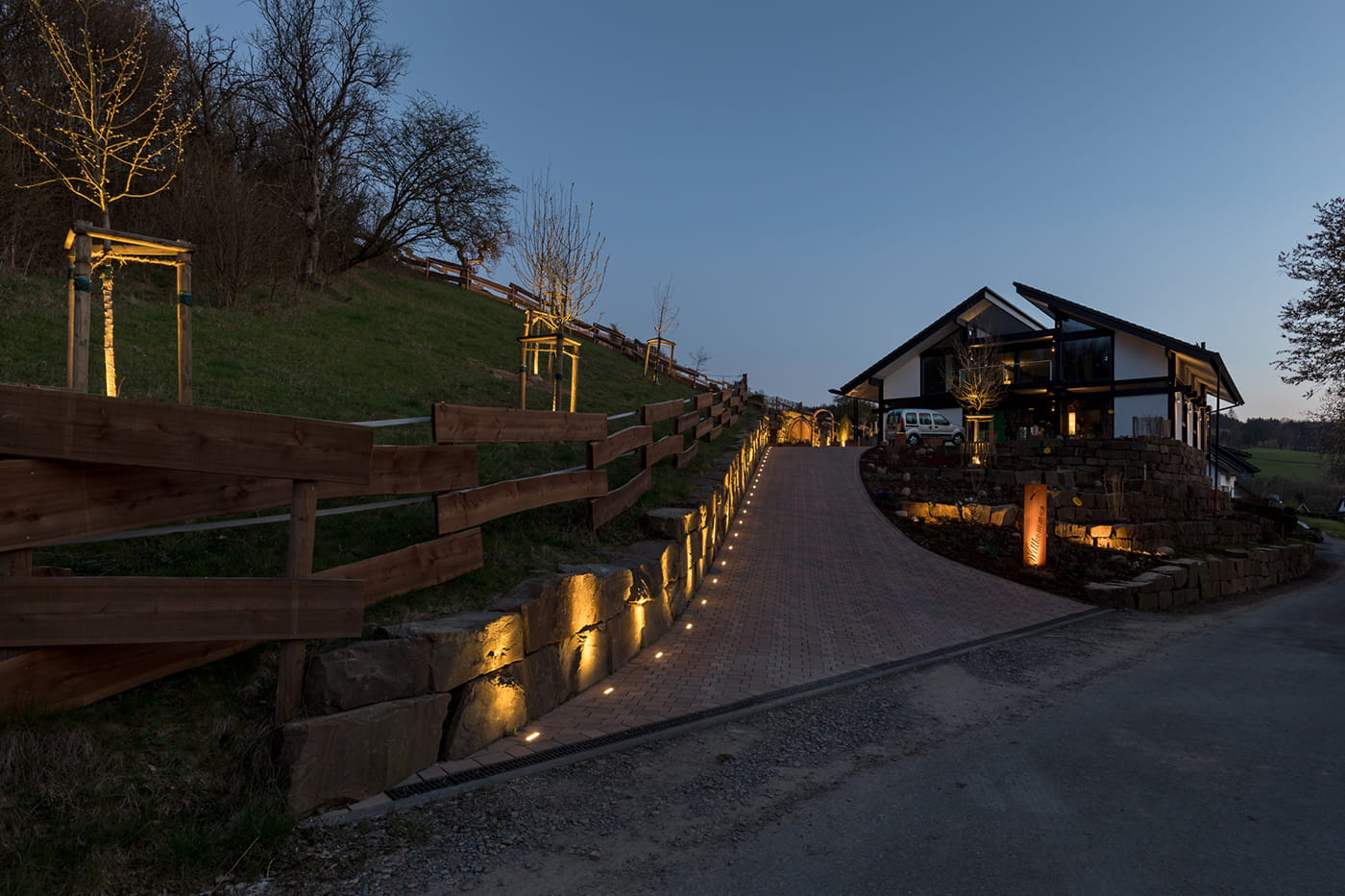 Individuelles Gartenlicht Design